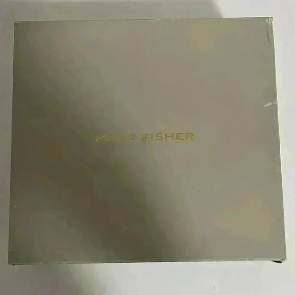 MARC FISHER-MALLIE LACE-UP ROUND TOE ANKLE BOOTS - Picture 10 of 10